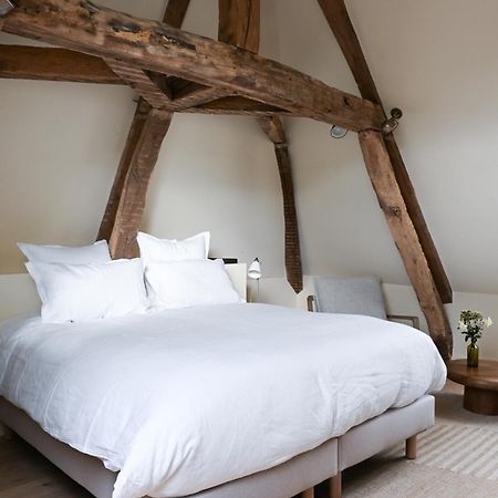 Hotel Les Pres Saint-Hilaire-le-Chatel Extérieur photo