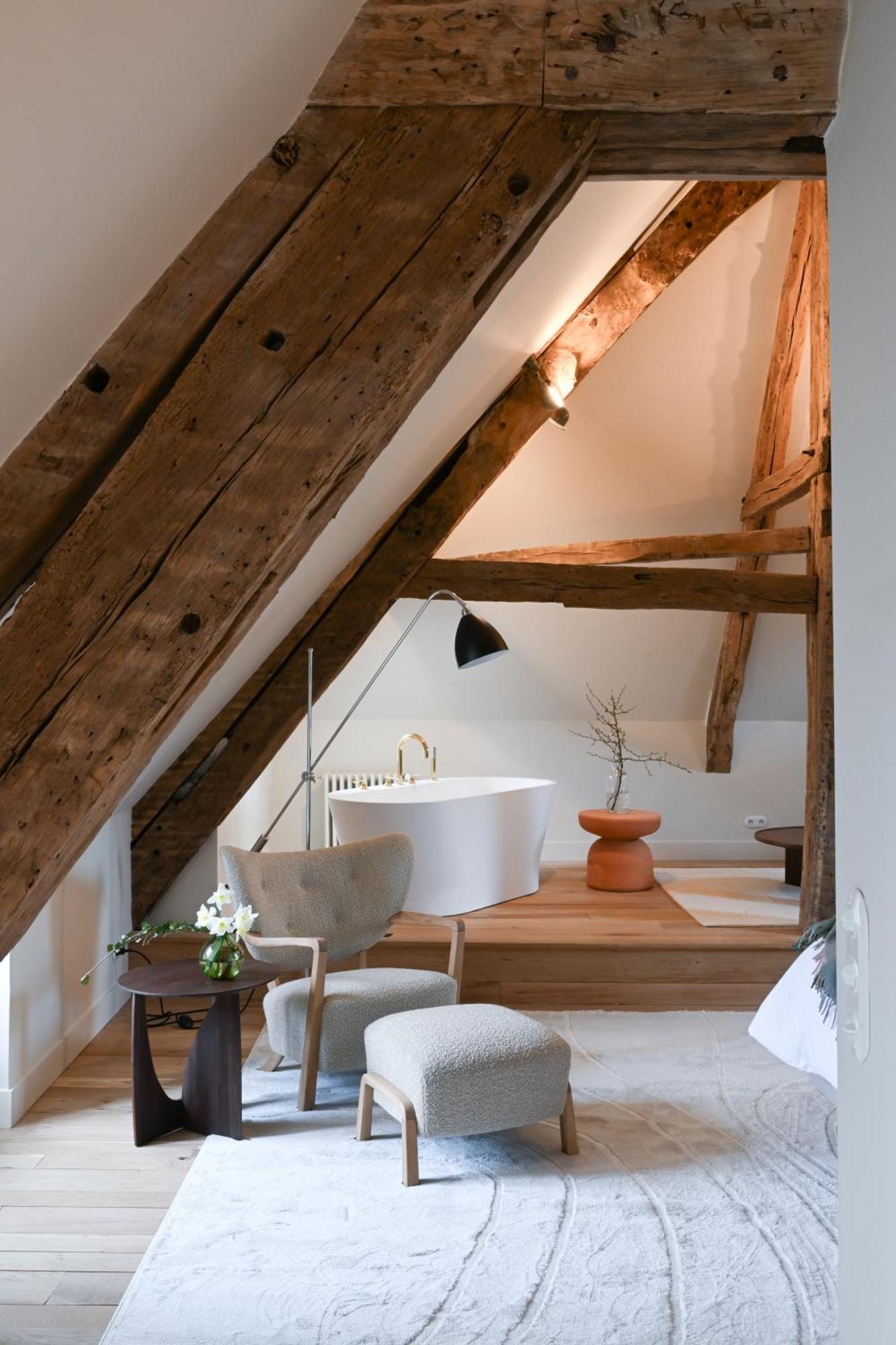 Hotel Les Pres Saint-Hilaire-le-Chatel Extérieur photo