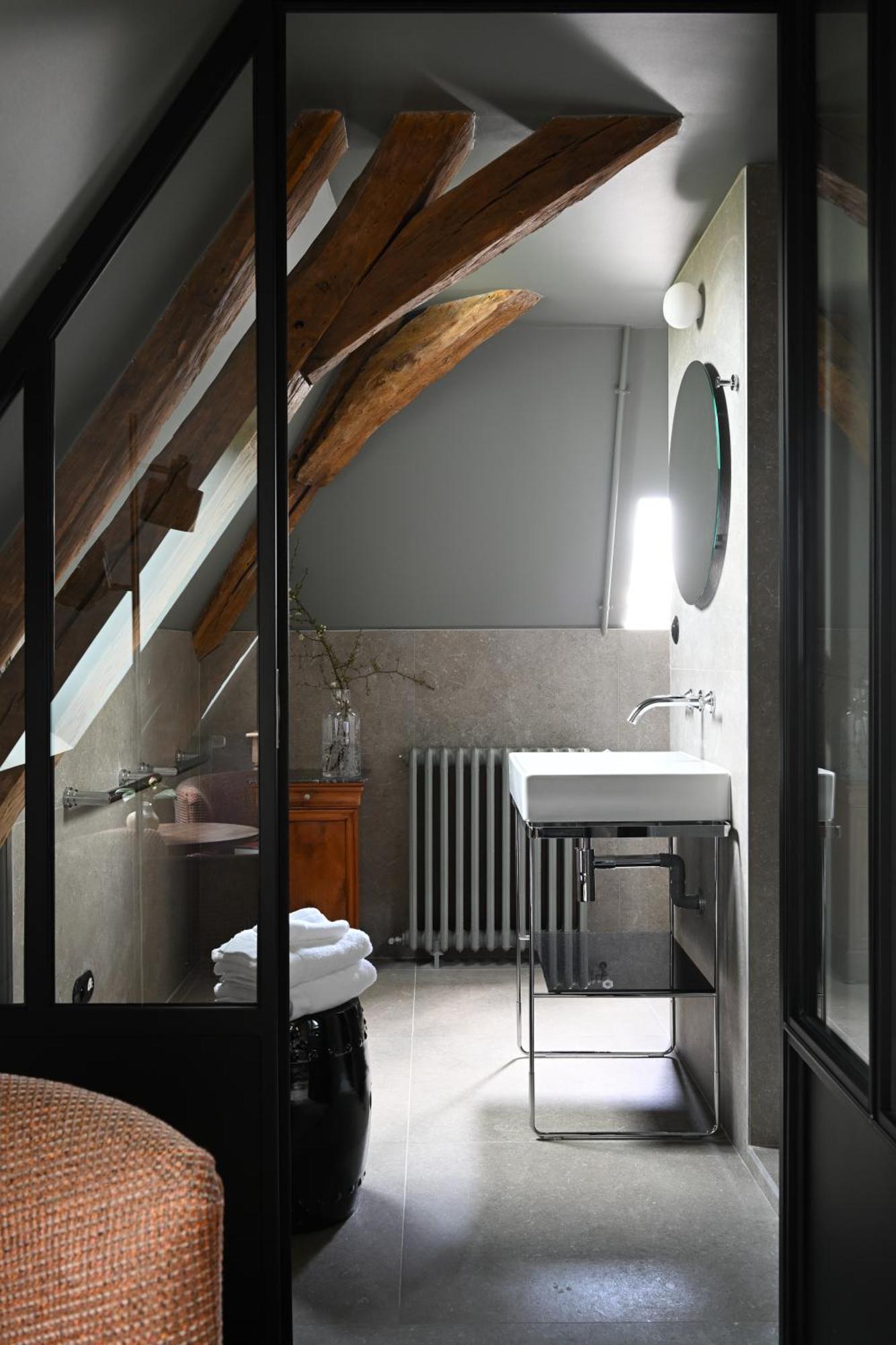 Hotel Les Pres Saint-Hilaire-le-Chatel Extérieur photo