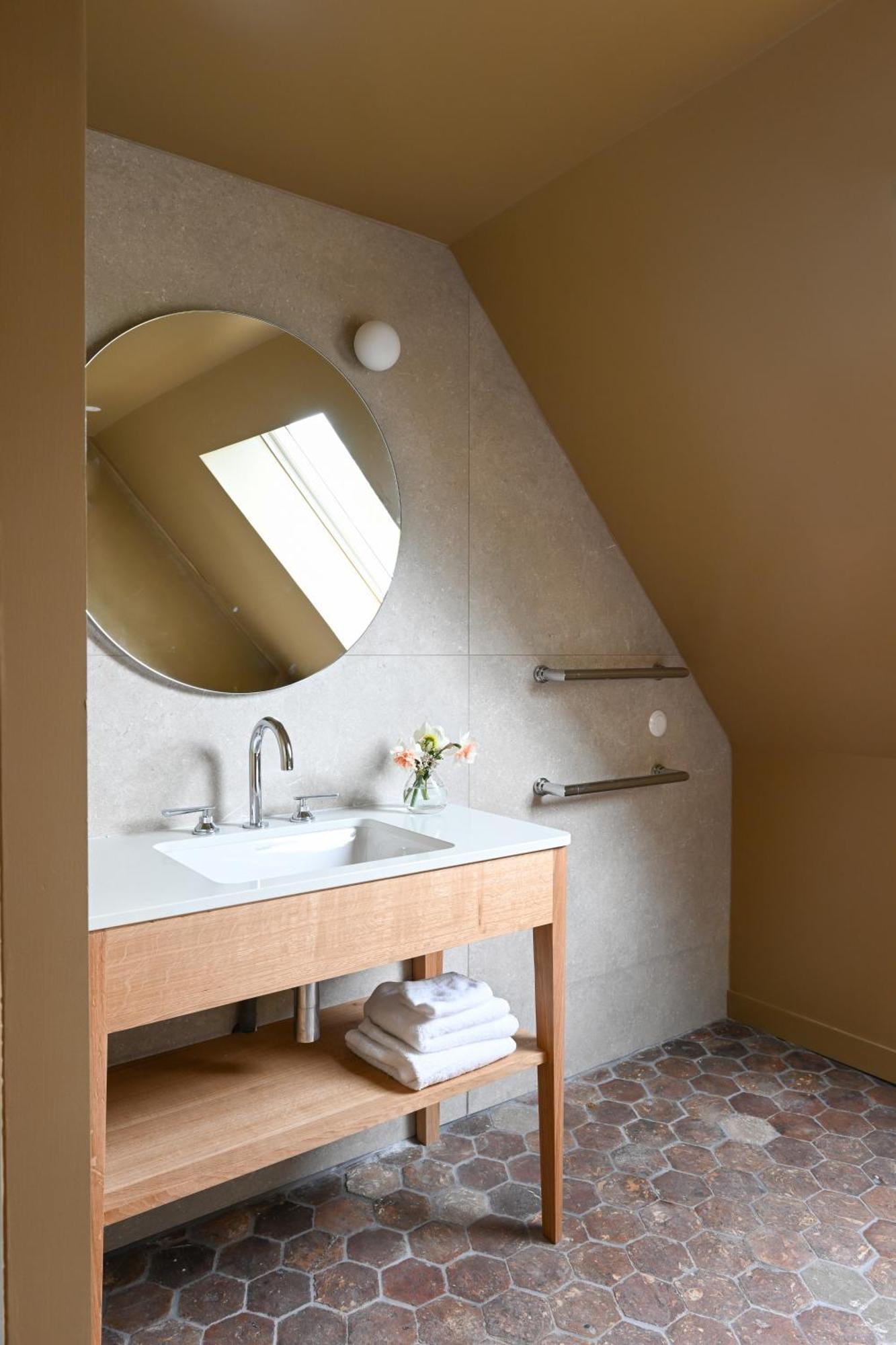 Hotel Les Pres Saint-Hilaire-le-Chatel Extérieur photo