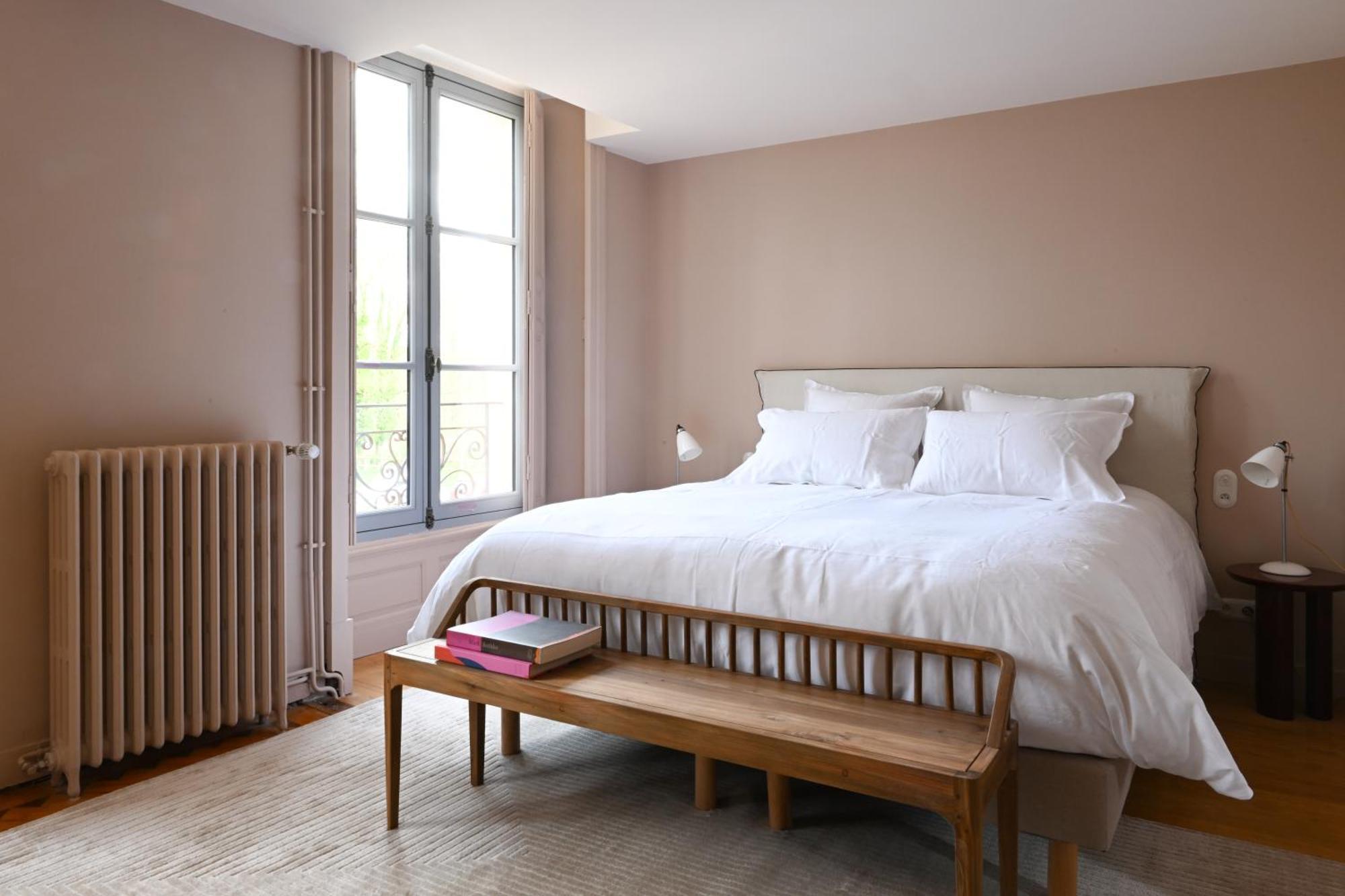 Hotel Les Pres Saint-Hilaire-le-Chatel Extérieur photo