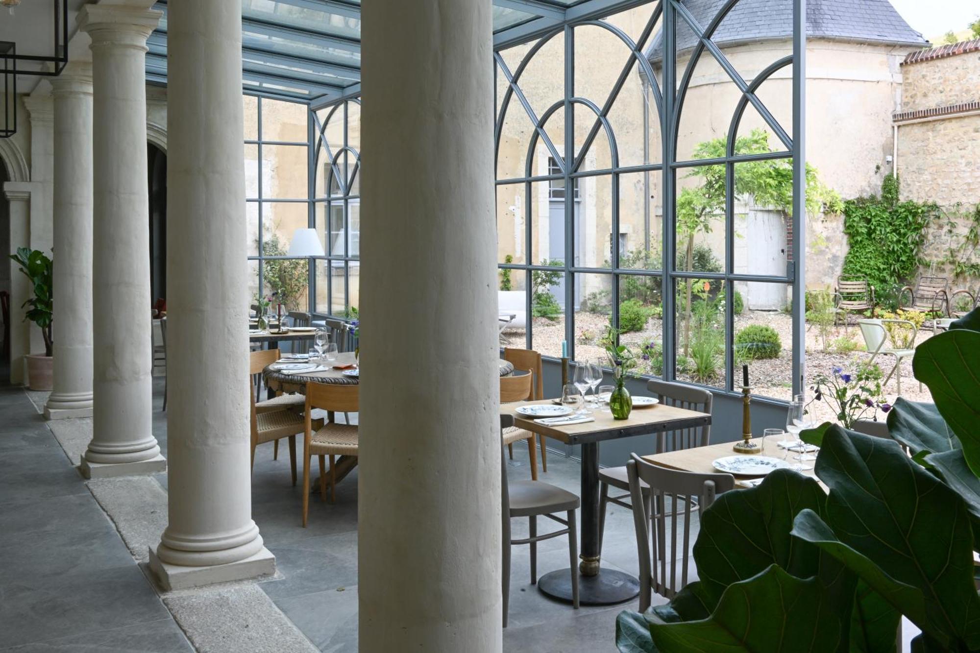 Hotel Les Pres Saint-Hilaire-le-Chatel Extérieur photo